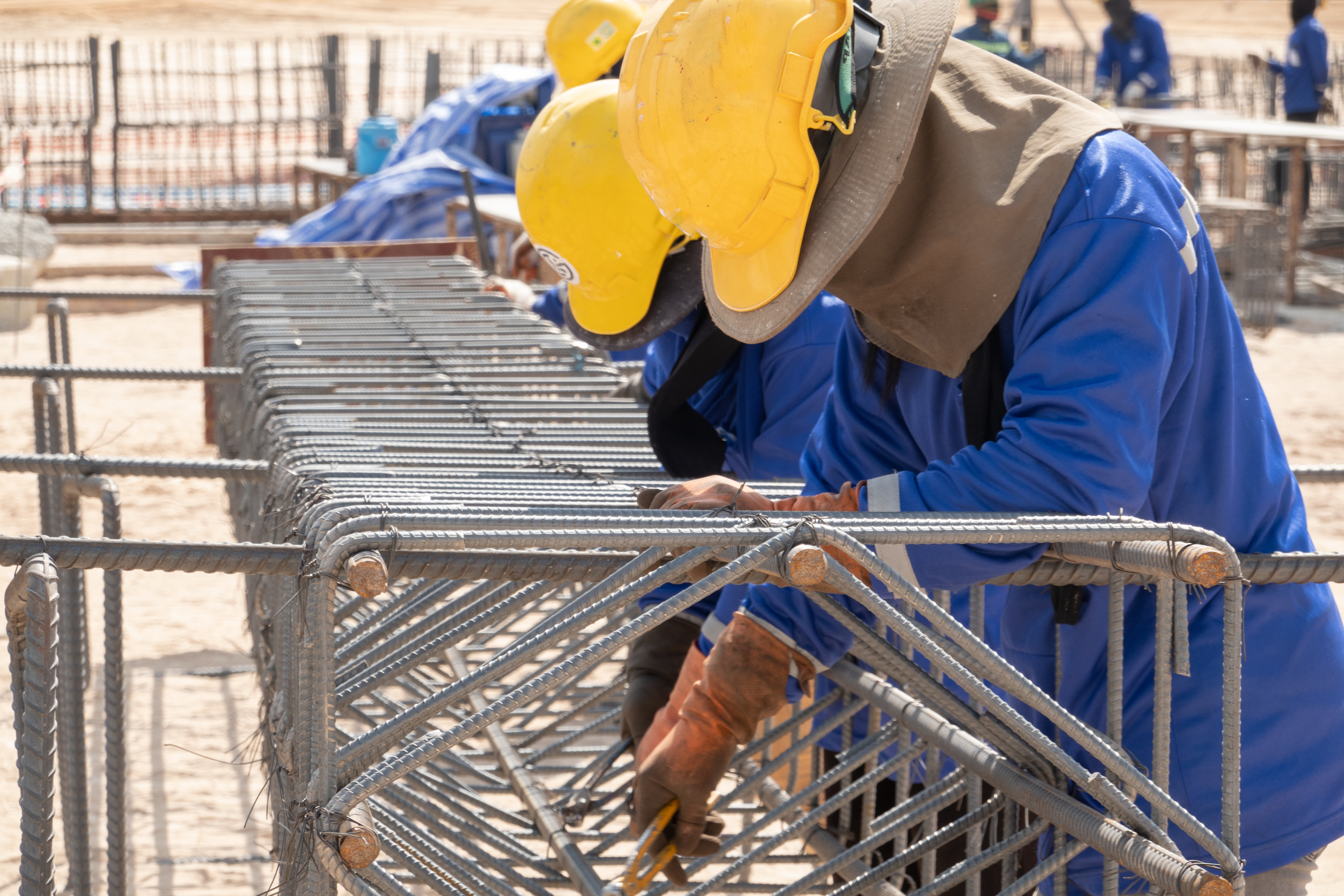 construction-worker-fixing-steel-bar-construction-site